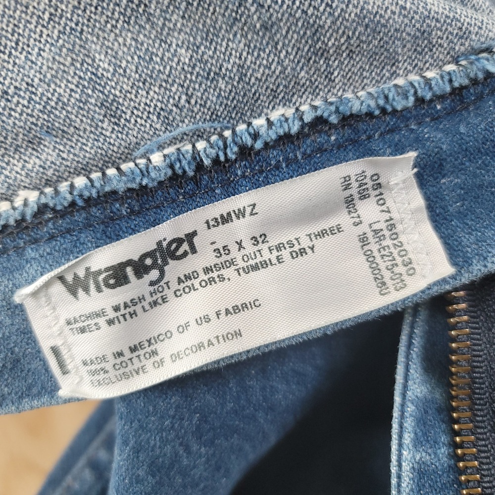 Wrangler Jeans Mens 34x30 Blue Excellent 13MWZ Cowboy Cut Straight Leg Denim - Picture 6 of 7